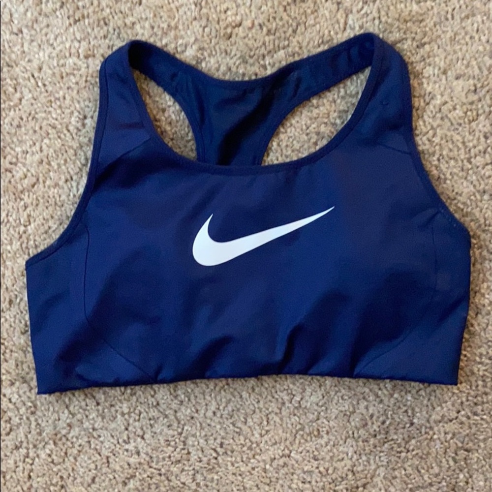Sports bra
